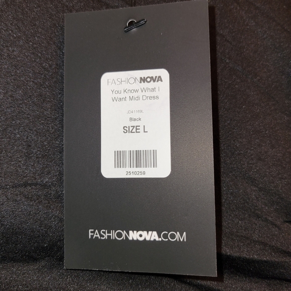 Fashion Nova Midi Dress - Picture 5 of 8